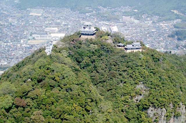 Gifu-Castle3.jpg